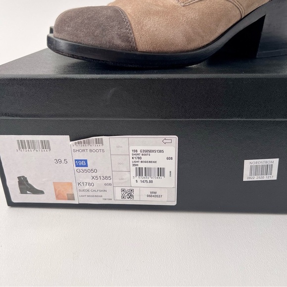 CHANEL | CC Cap Toe Suede Lace Up Short Ankle Boots Block Heel Beige EU 39.5 - Picture 16 of 16